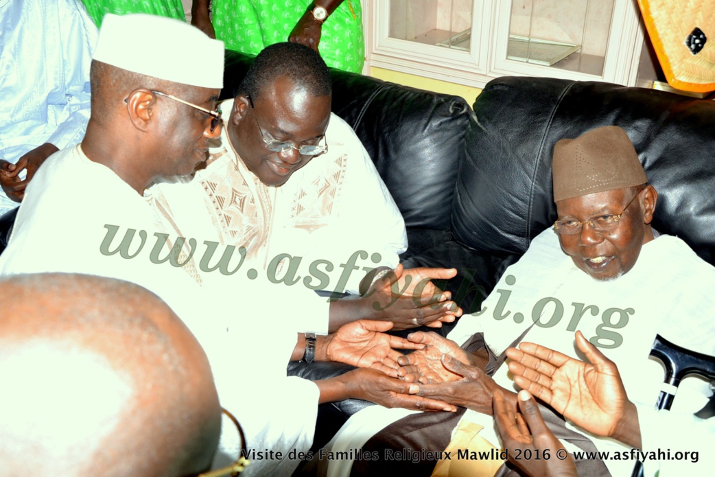 PHOTOS - Gamou Tivaouane 2016 - Reception de la delegation du Khalif des Mourides et de Thierno Bachir Tall PHOTOS - Gamou Tivaouane 2016 - Reception de la delegation du Khalif des Mourides et de Thierno Bachir Tall