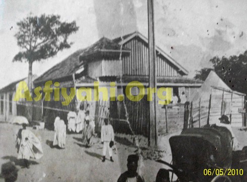 La zawiya en baraque en bois en 1909 La zawiya en baraque en bois en 1909