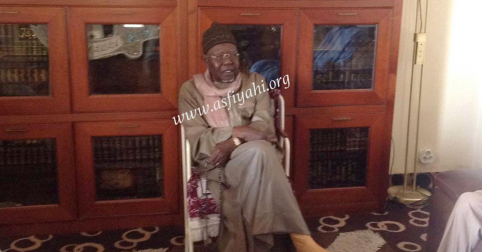 DERNIERE MINUTE - CRISE SCOLAIRE - La Médiation de Serigne Abdoul Aziz Sy Al Amine pourrait dénouer la crise ; Macky Sall téléphone en pleine réunion et promet de... DERNIERE MINUTE - CRISE SCOLAIRE - La Médiation de Serigne Abdoul Aziz Sy Al Amine pourrait dénouer la crise ; Macky Sall téléphone en pleine réunion et promet de...