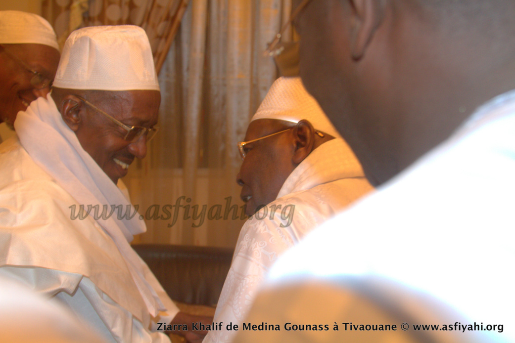 PHOTOS - FRATERNITÉ TIDIANE - Le Khalif de Medina Gounass Cheikh Amadou Tidiane Bâ, hôte de la ville sainte de Tivaouane 