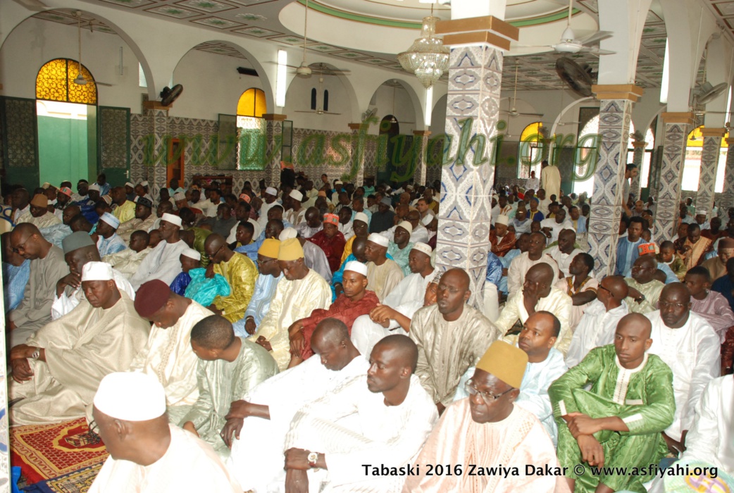 PHOTOS - TABASKI 2016 - Les Images de la Prière de l'Aïd à la Zawiya El Hadj Malick Sy de Dakar
