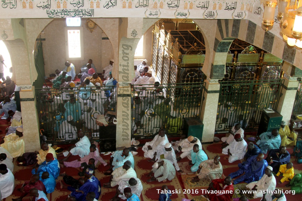 PHOTOS - TABASKI 2016 À TIVAOUANE - Les Images de la Prière de l'Aïd à la Mosquée Serigne Babacar Sy (rta)