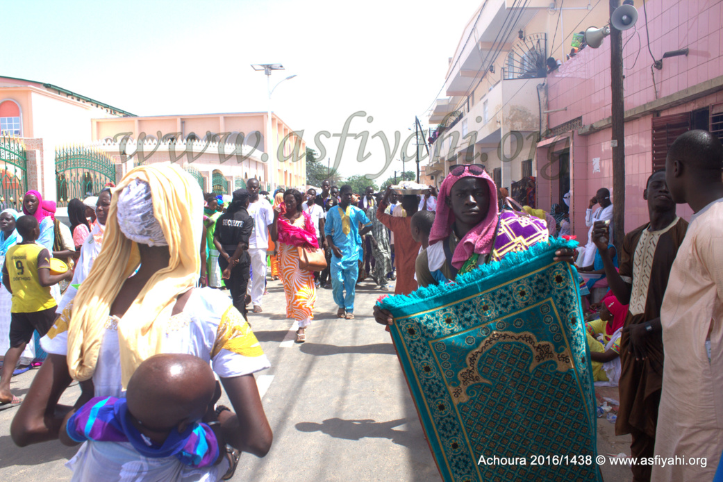 PHOTOS - TIVAOUANE - Les Images de la Ziarra Achoura 2016, organisée par le Dahiratoul Mouqtafina PHOTOS - TIVAOUANE - Les Images de la Ziarra Achoura 2016, organisée par le Dahiratoul Mouqtafina