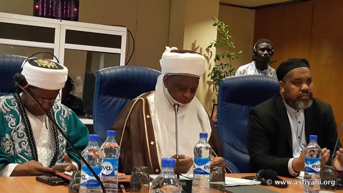 NIGÉRIA - Les chefs traditionnels et Religieux à l'assaut de l'extrémisme violent en Afrique; Tivaouane, Touba et Médina Baye représentés NIGÉRIA - Les chefs traditionnels et Religieux à l'assaut de l'extrémisme violent en Afrique; Tivaouane, Touba et Médina Baye représentés