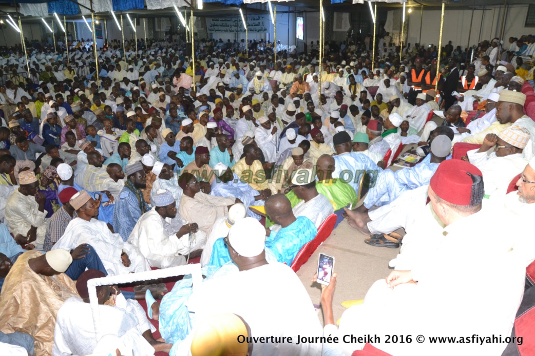 PHOTOS - Les Images de l'Ouverture Officielle des Journées Cheikh Ahmed Tijani Cherif (rta), Edition 2016, tenue ce Samedi 12 Novembre 2016 à la Grande Mosquée de Dakar