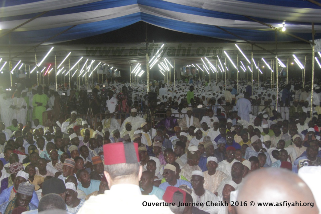 PHOTOS - Les Images de l'Ouverture Officielle des Journées Cheikh Ahmed Tijani Cherif (rta), Edition 2016, tenue ce Samedi 12 Novembre 2016 à la Grande Mosquée de Dakar