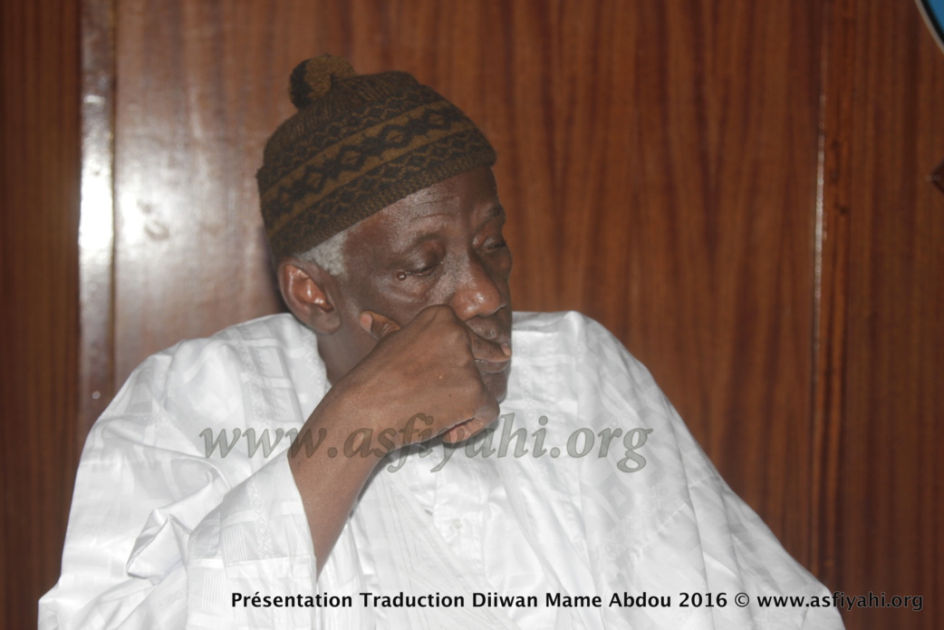 PHOTOS - les Images de la Ceremonie de Presentation du Diiwaan d'El Hadj Abdoul Aziz SY Dabakh (rta), traduit en français par le Pr Rawane Mbaye PHOTOS - les Images de la Ceremonie de Presentation du Diiwaan d'El Hadj Abdoul Aziz SY Dabakh (rta), traduit en français par le Pr Rawane Mbaye