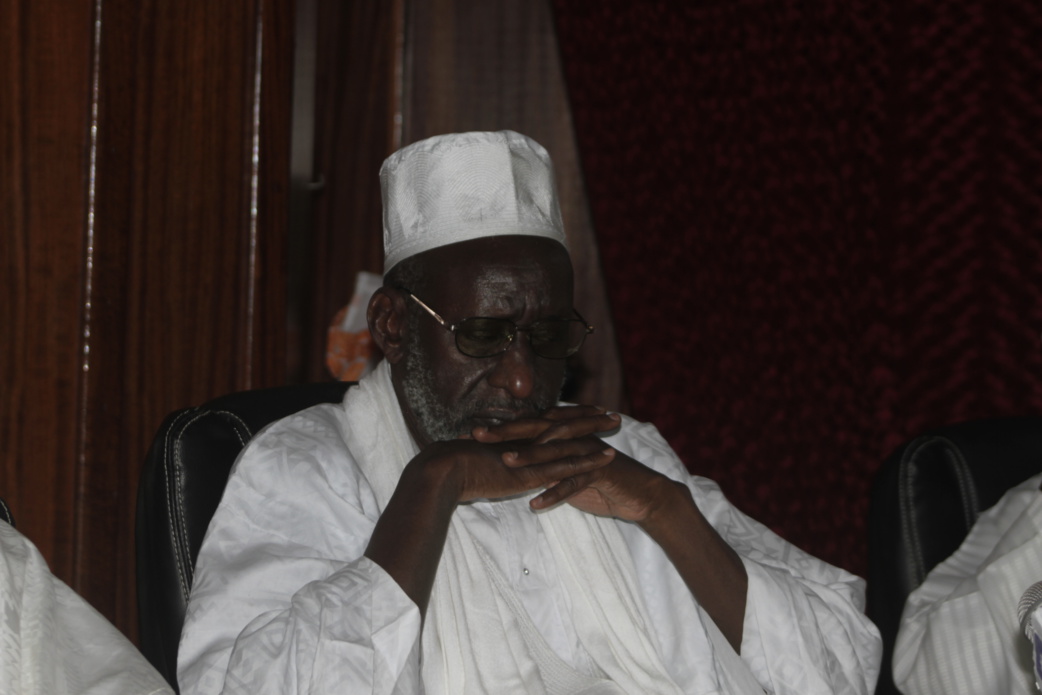 PHOTOS - les Images de la Ceremonie de Presentation du Diiwaan d'El Hadj Abdoul Aziz SY Dabakh (rta), traduit en français par le Pr Rawane Mbaye