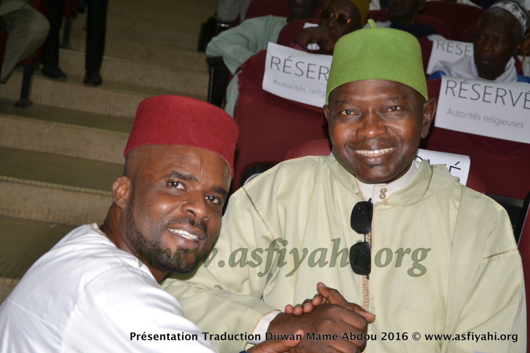 PHOTOS - les Images de la Ceremonie de Presentation du Diiwaan d'El Hadj Abdoul Aziz SY Dabakh (rta), traduit en français par le Pr Rawane Mbaye