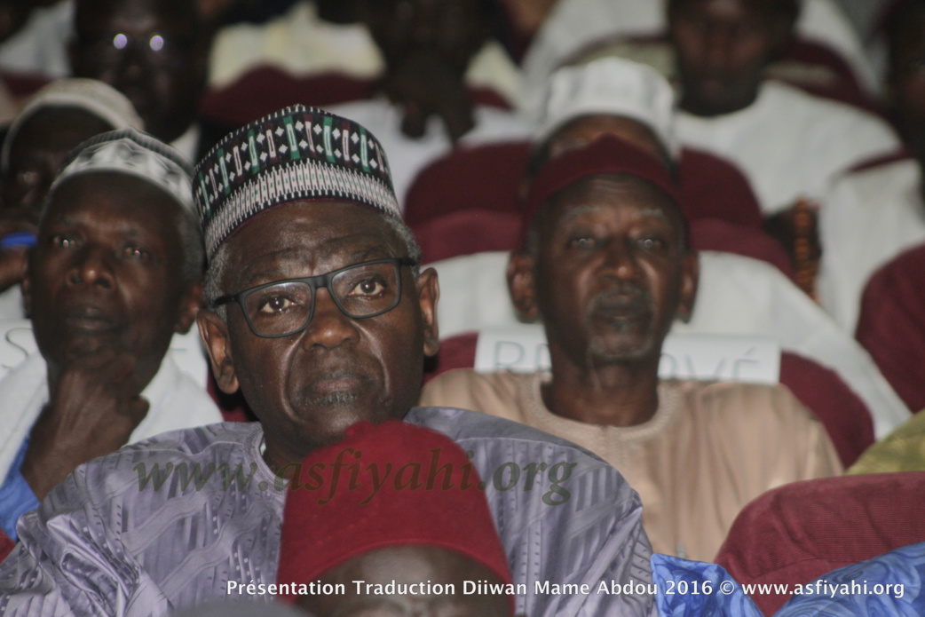 PHOTOS - les Images de la Ceremonie de Presentation du Diiwaan d'El Hadj Abdoul Aziz SY Dabakh (rta), traduit en français par le Pr Rawane Mbaye