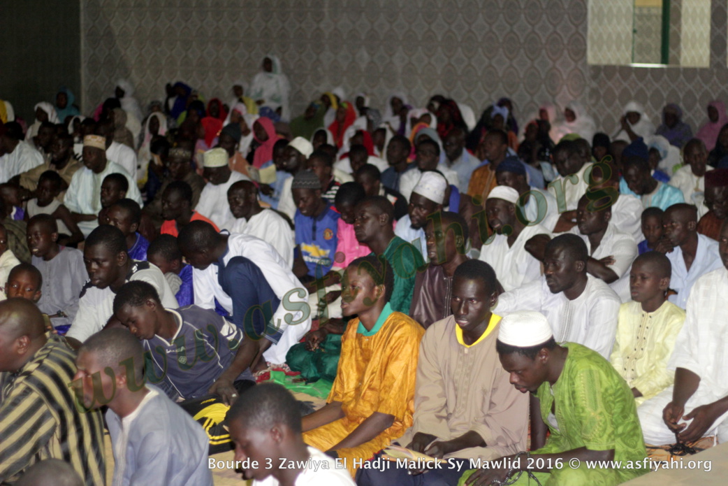 PHOTOS - BURD GAMOU TIVAOUANE 2016 - Les Images de la Nuit du Vendredi 2 Decembre 2016 à la Zawiya El hadj Malick Sy