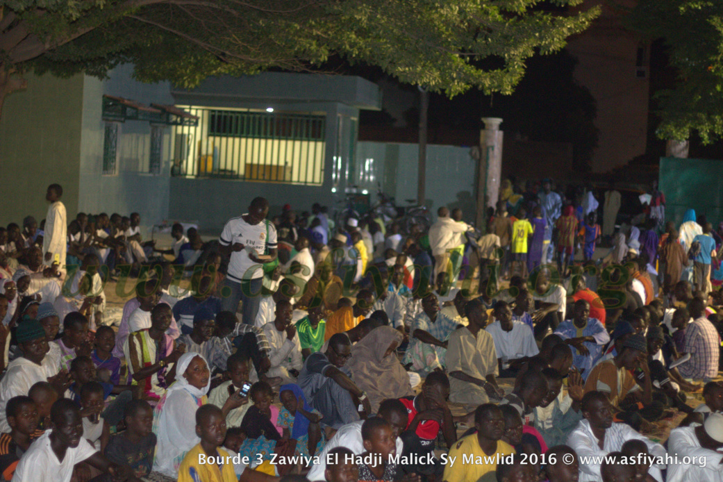 PHOTOS - BURD GAMOU TIVAOUANE 2016 - Les Images de la Nuit du Vendredi 2 Decembre 2016 à la Zawiya El hadj Malick Sy