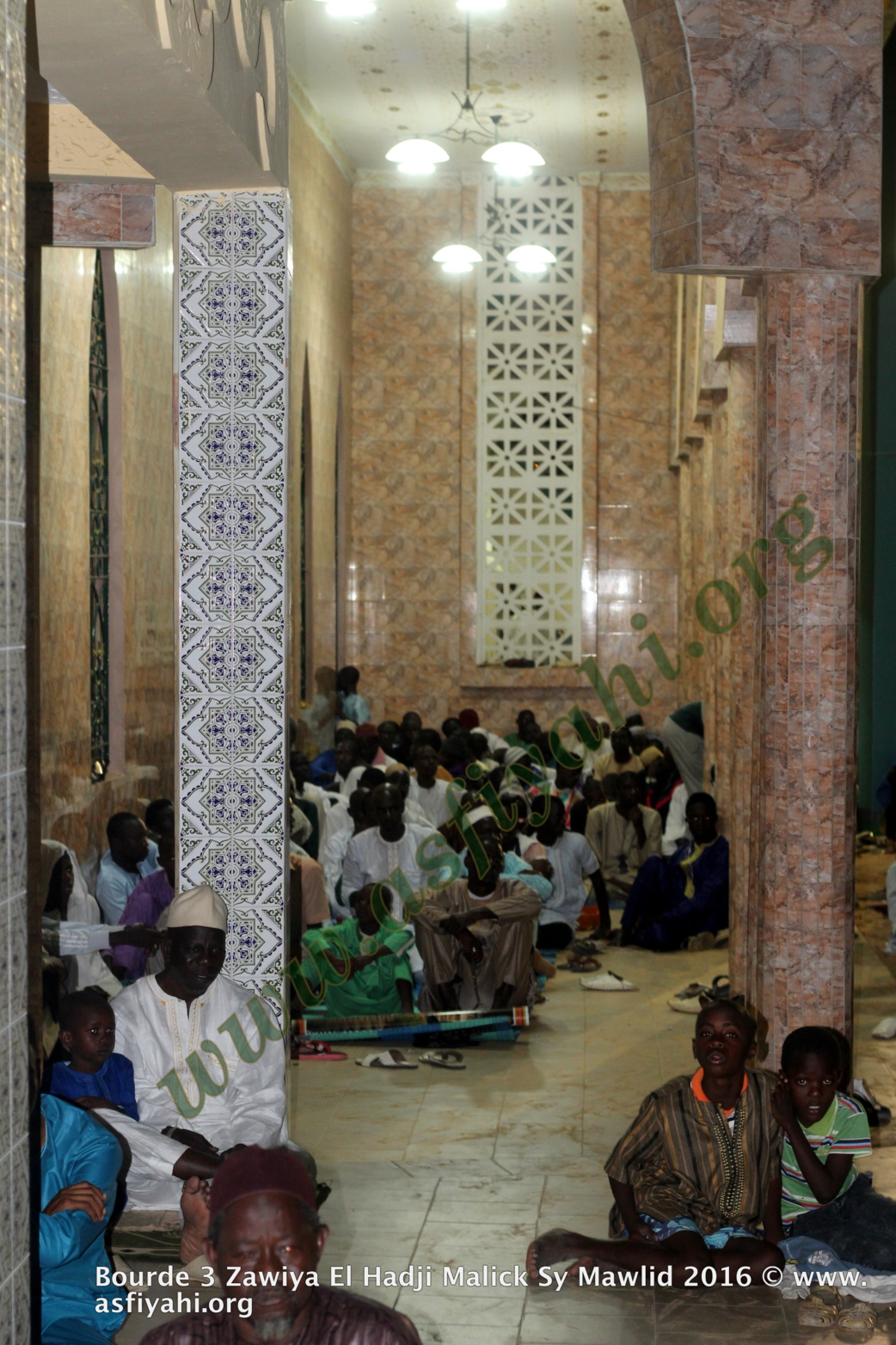 PHOTOS - BURD GAMOU TIVAOUANE 2016 - Les Images de la Nuit du Vendredi 2 Decembre 2016 à la Zawiya El hadj Malick Sy