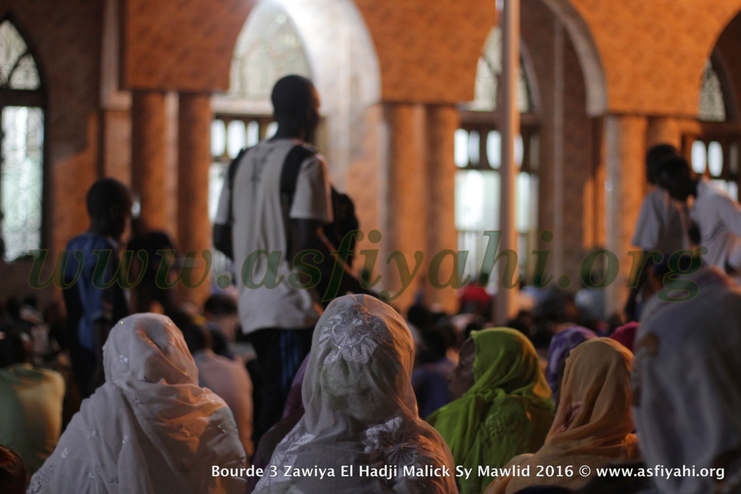 PHOTOS - BURD GAMOU TIVAOUANE 2016 - Les Images de la Nuit du Vendredi 2 Decembre 2016 à la Zawiya El hadj Malick Sy