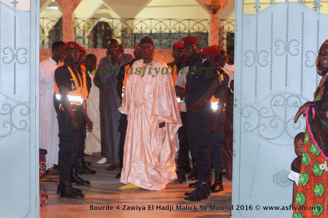 PHOTOS - BURD GAMOU TIVAOUANE 2016 - Les Images de la Nuit du Samedi 3 Decembre 2016 à la Zawiya El hadj Malick Sy