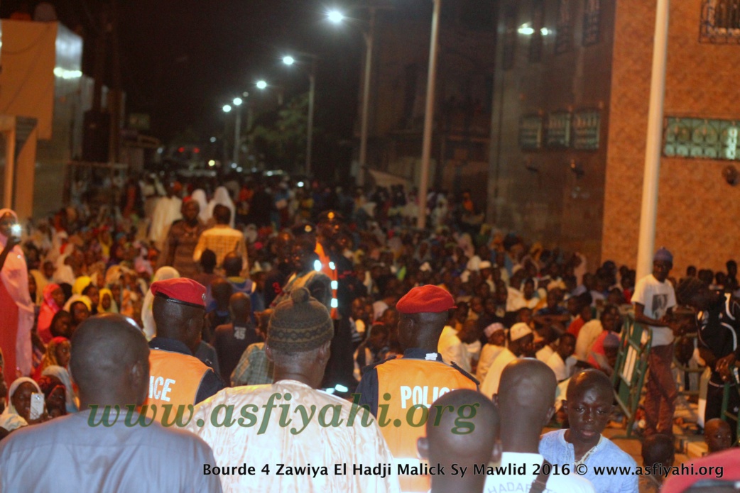 PHOTOS - BURD GAMOU TIVAOUANE 2016 - Les Images de la Nuit du Samedi 3 Decembre 2016 à la Zawiya El hadj Malick Sy