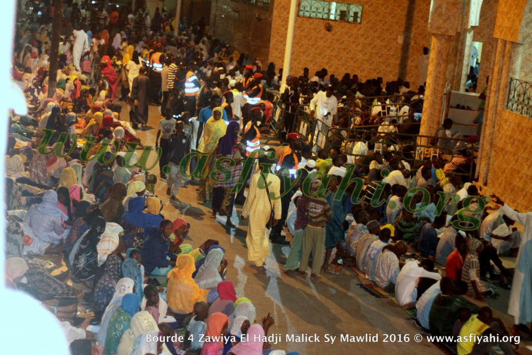 PHOTOS - BURD GAMOU TIVAOUANE 2016 - Les Images de la Nuit du Samedi 3 Decembre 2016 à la Zawiya El hadj Malick Sy