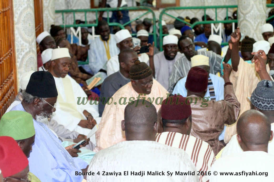 PHOTOS - BURD GAMOU TIVAOUANE 2016 - Les Images de la Nuit du Samedi 3 Decembre 2016 à la Zawiya El hadj Malick Sy