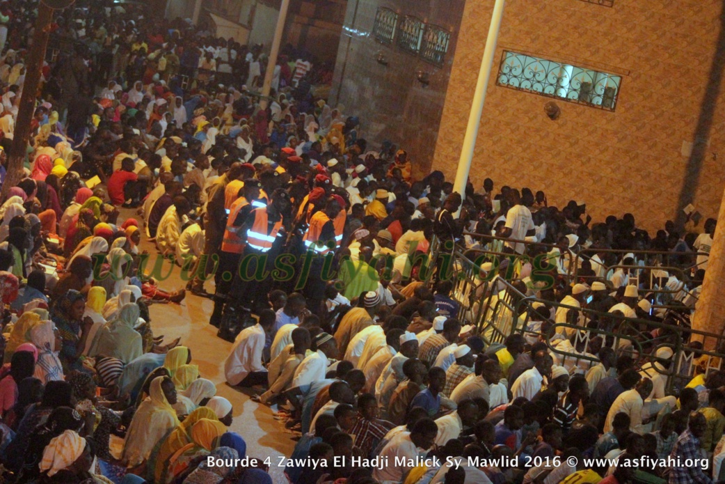 PHOTOS - BURD GAMOU TIVAOUANE 2016 - Les Images de la Nuit du Samedi 3 Decembre 2016 à la Zawiya El hadj Malick Sy