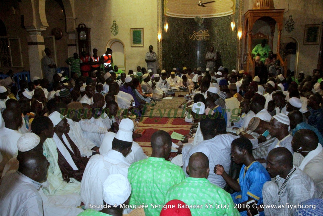 PHOTOS - BURD GAMOU TIVAOUANE 2016 - Les Images de la Nuit du Samedi 3 Decembre 2016 à la Mosquée Serigne Babacar SY (rta) de Tivaouane