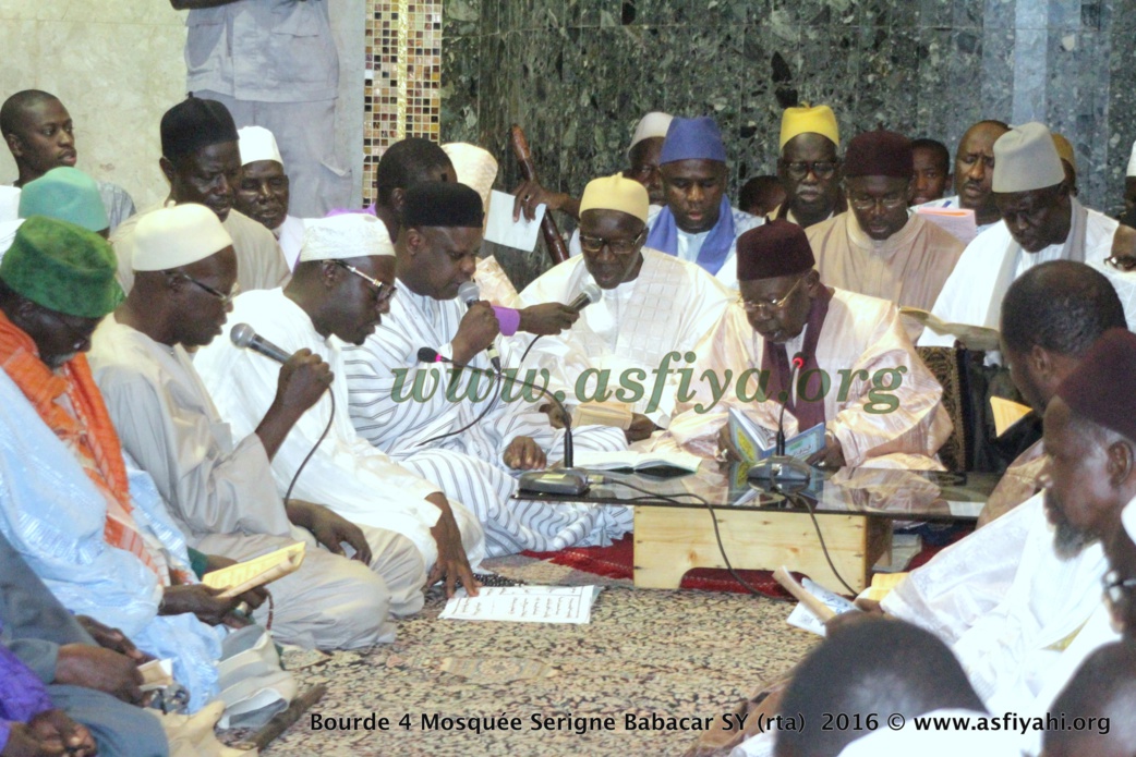 PHOTOS - BURD GAMOU TIVAOUANE 2016 - Les Images de la Nuit du Samedi 3 Decembre 2016 à la Mosquée Serigne Babacar SY (rta) de Tivaouane