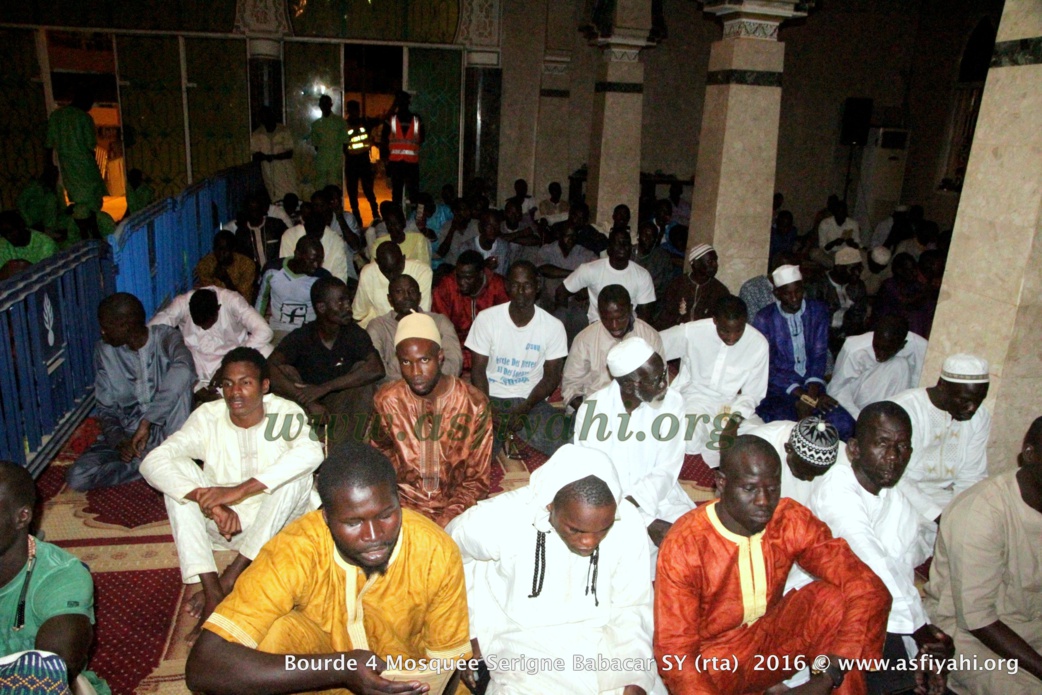 PHOTOS - BURD GAMOU TIVAOUANE 2016 - Les Images de la Nuit du Samedi 3 Decembre 2016 à la Mosquée Serigne Babacar SY (rta) de Tivaouane