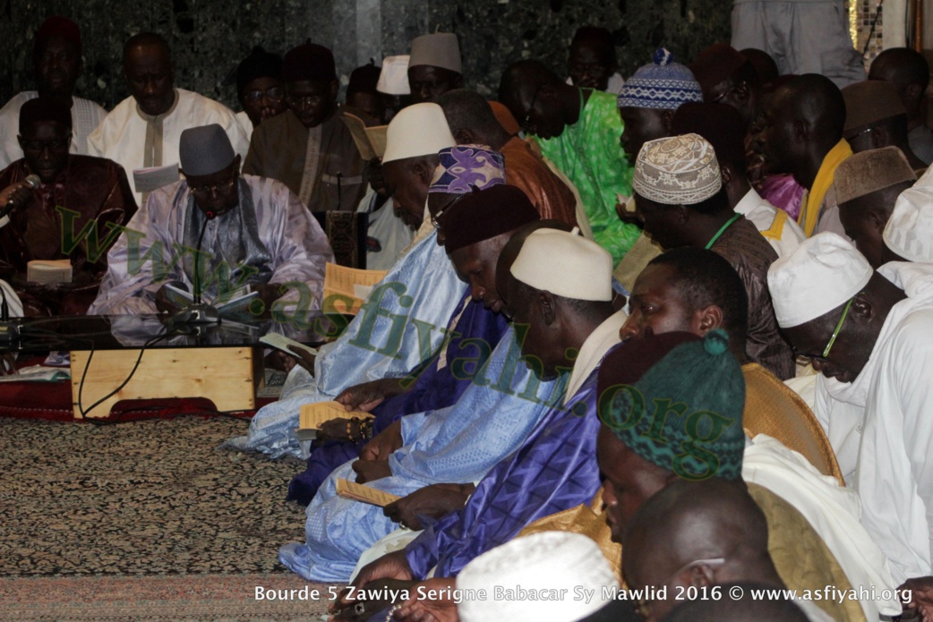 PHOTOS - BURD GAMOU TIVAOUANE 2016 - Les Images de la Nuit du DImanche 4 Decembre 2016 à la Mosquée Serigne Babacar SY (rta) de Tivaouane
