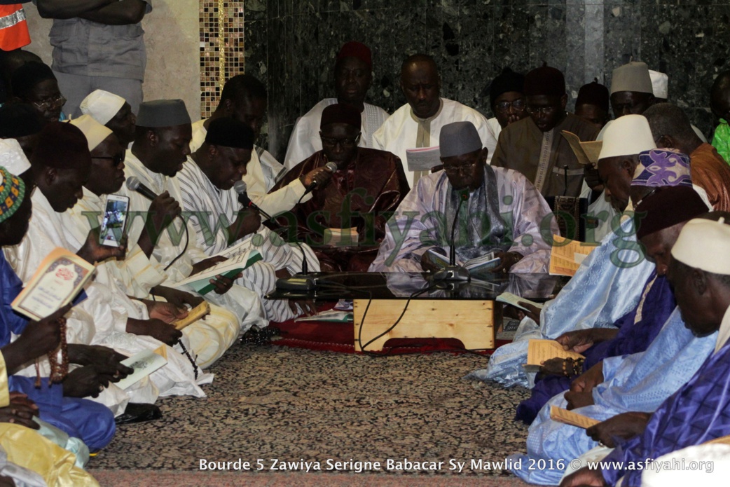 PHOTOS - BURD GAMOU TIVAOUANE 2016 - Les Images de la Nuit du DImanche 4 Decembre 2016 à la Mosquée Serigne Babacar SY (rta) de Tivaouane