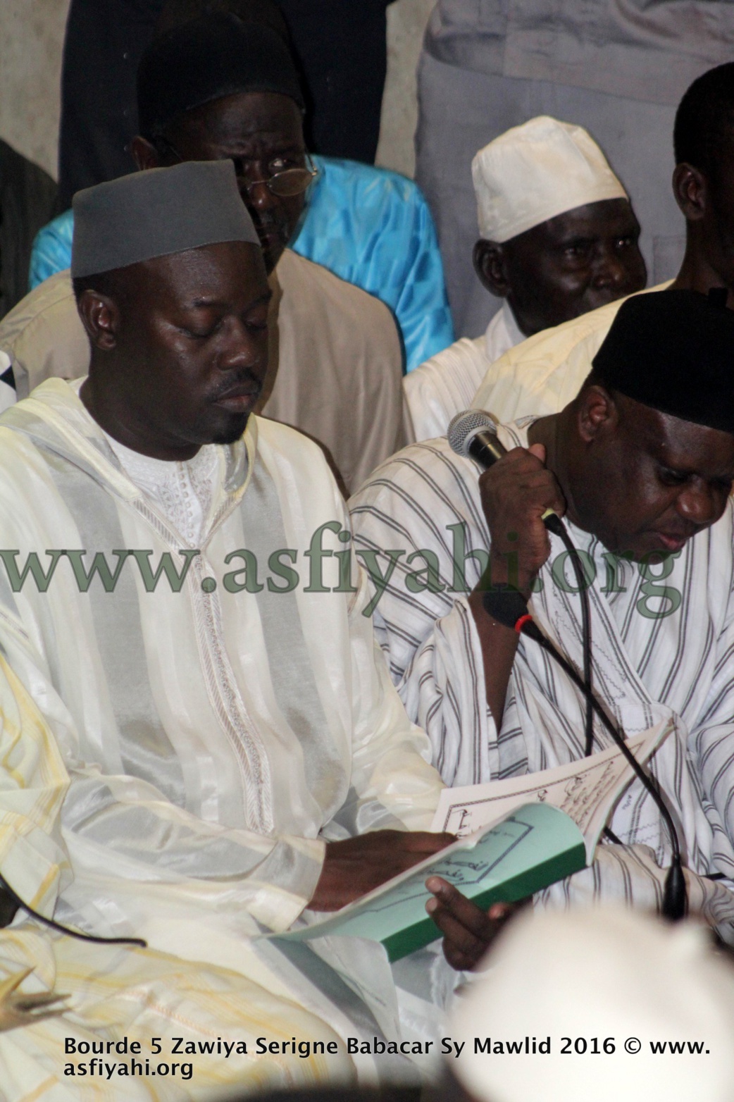 PHOTOS - BURD GAMOU TIVAOUANE 2016 - Les Images de la Nuit du DImanche 4 Decembre 2016 à la Mosquée Serigne Babacar SY (rta) de Tivaouane