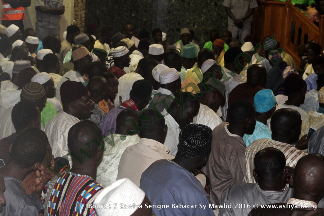 PHOTOS - BURD GAMOU TIVAOUANE 2016 - Les Images de la Nuit du DImanche 4 Decembre 2016 à la Mosquée Serigne Babacar SY (rta) de Tivaouane