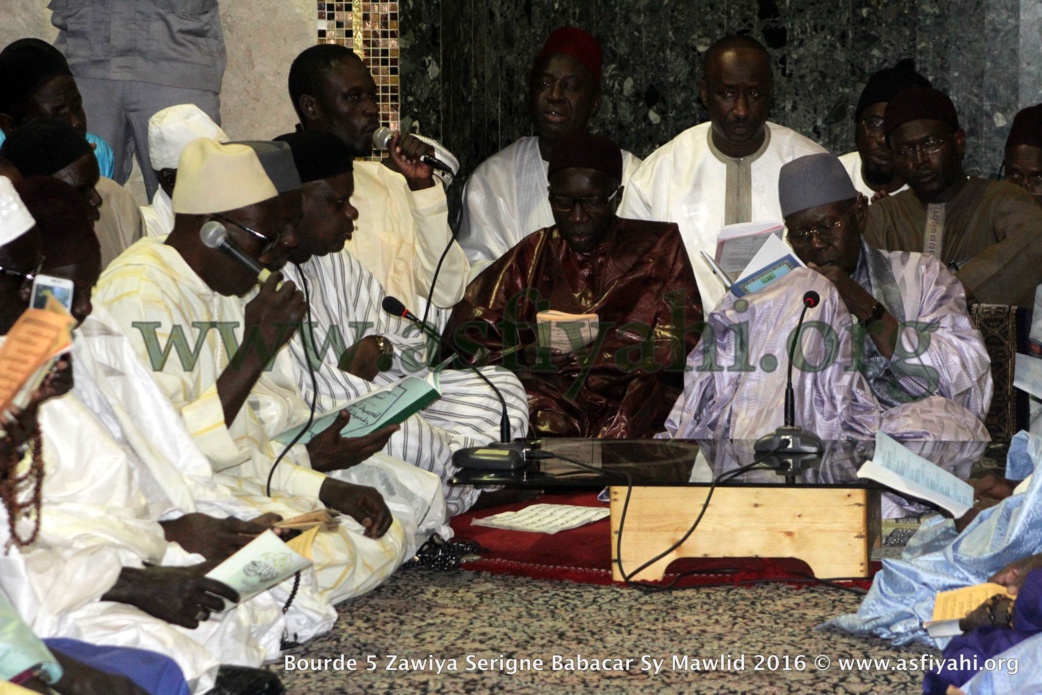 PHOTOS - BURD GAMOU TIVAOUANE 2016 - Les Images de la Nuit du DImanche 4 Decembre 2016 à la Mosquée Serigne Babacar SY (rta) de Tivaouane