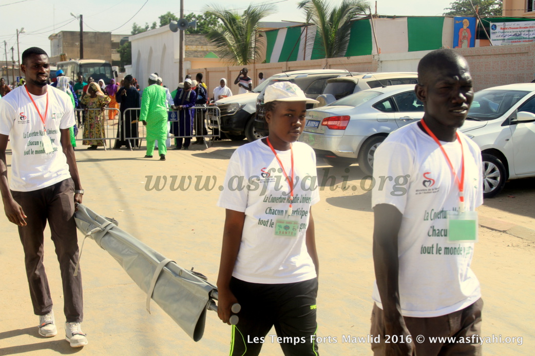 PHOTOS - Dispositif Sécuritaire et Médical, la Cuisine , les Ziarras , les Médias le commerce: Découvrez quelques  temps-forts du Gamou de Tivaouane 2016