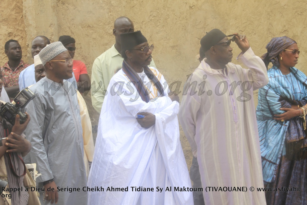 PHOTOS - RAPPEL À DIEU D'AL MAKTOUM: Les Images de la Présentation de Condoléances du President de la République 