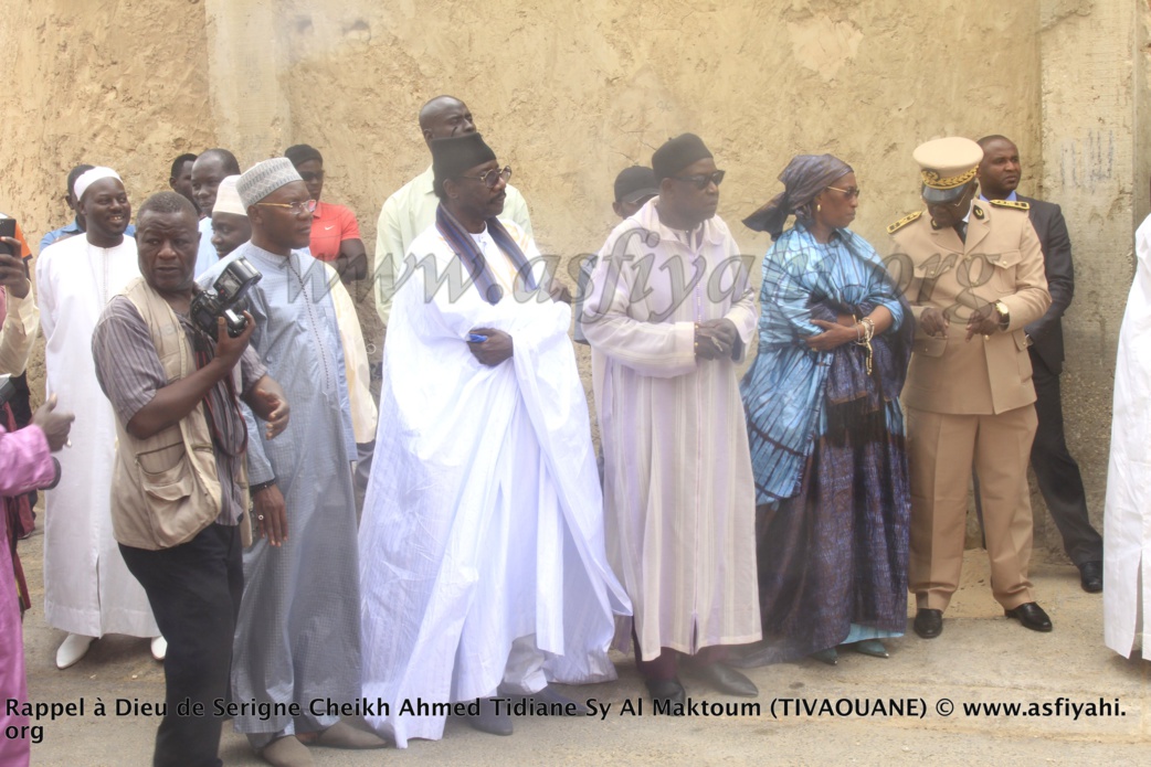 PHOTOS - RAPPEL À DIEU D'AL MAKTOUM: Les Images de la Présentation de Condoléances du President de la République 