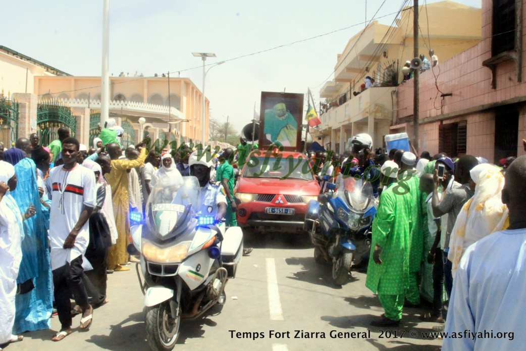 PHOTOS - ALBUM 3 - ZIARRE GENERALE 2017 - Les fidèles s’abreuvent aux sources d'El Hadji Malick Sy (rta)