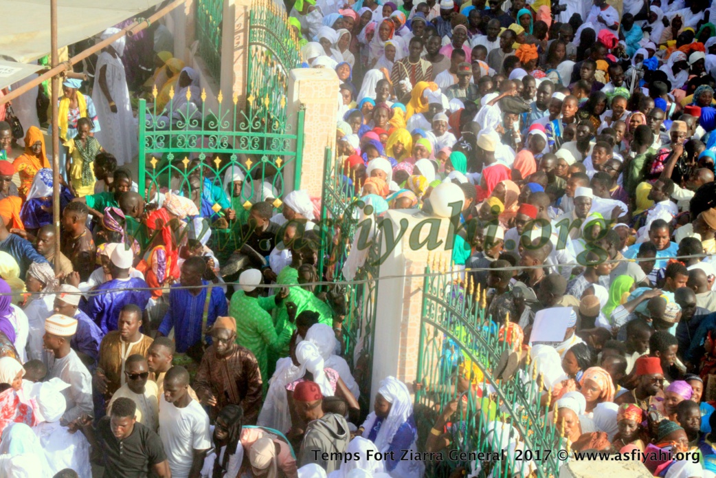 PHOTOS - ALBUM 3 - ZIARRE GENERALE 2017 - Les fidèles s’abreuvent aux sources d'El Hadji Malick Sy (rta)