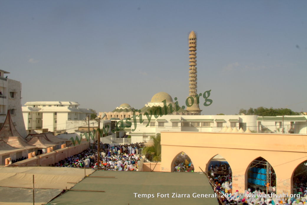 PHOTOS - ALBUM 3 - ZIARRE GENERALE 2017 - Les fidèles s’abreuvent aux sources d'El Hadji Malick Sy (rta)