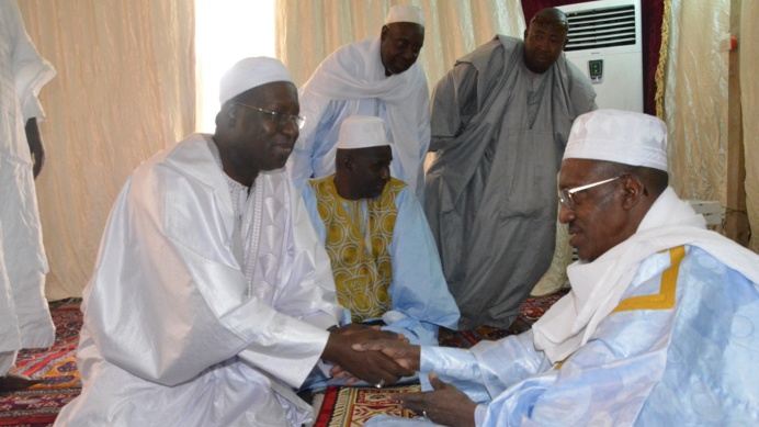 DAAKA 2017 : Abdou Karim SALL en visite à Madina Gounass DAAKA 2017 : Abdou Karim SALL en visite à Madina Gounass