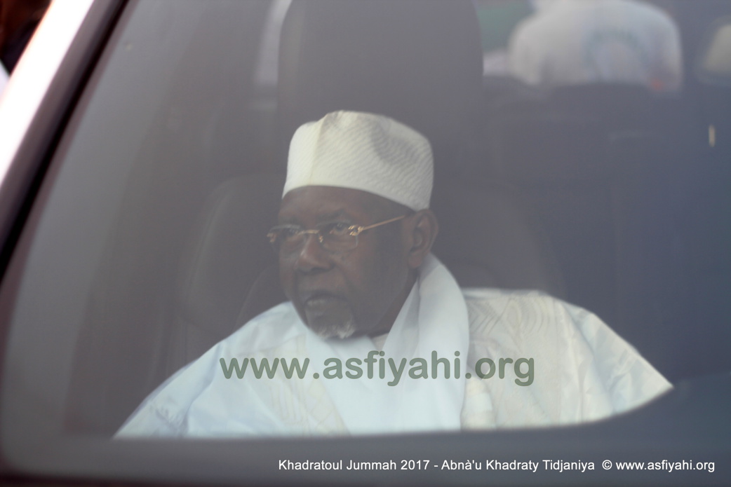 PHOTOS - Retour en Images sur la 5éme édition de la Hadratoul Djumah 2017, organisée au Stade Amadou Barry sous la direction de Serigne Abdoul Aziz Sy AL Amine PHOTOS - Retour en Images sur la 5éme édition de la Hadratoul Djumah 2017, organisée au Stade Amadou Barry sous la direction de Serigne Abdoul Aziz Sy AL Amine