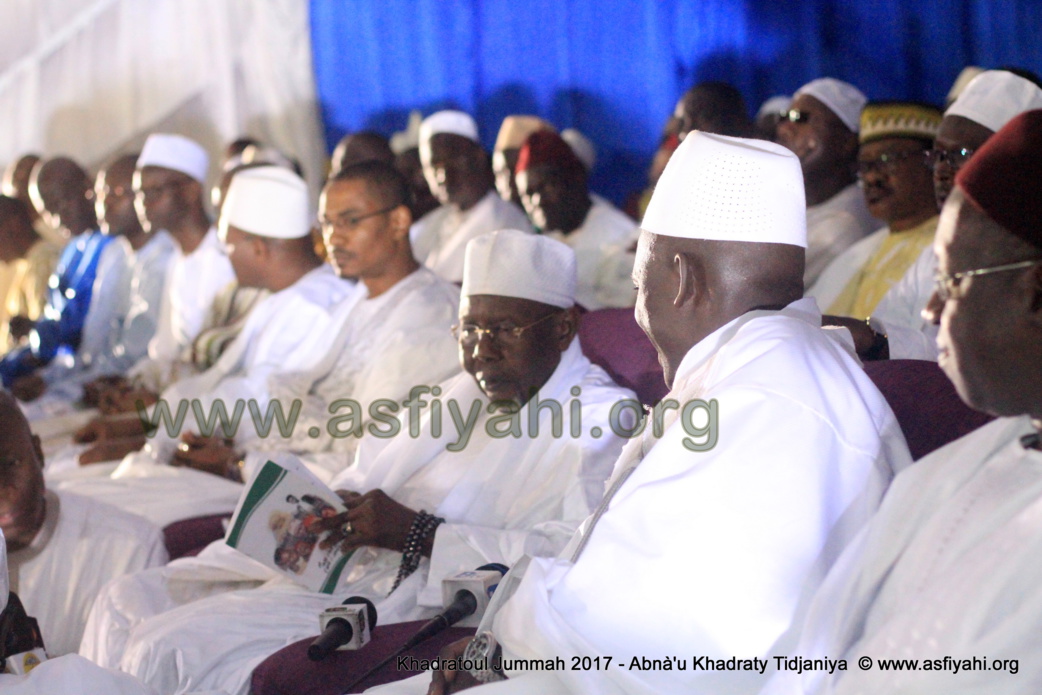 PHOTOS - Retour en Images sur la 5éme édition de la Hadratoul Djumah 2017, organisée au Stade Amadou Barry sous la direction de Serigne Abdoul Aziz Sy AL Amine  