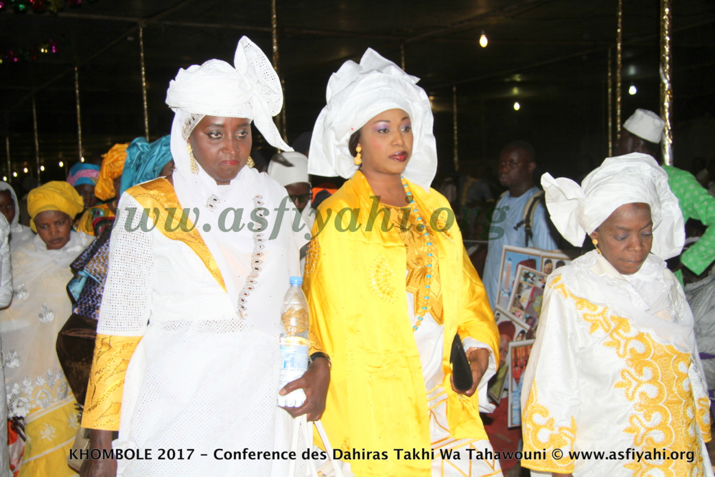 PHOTOS - KHOMBOLE 2017 - Les Images de la Conférence des Dahiras Takhi Wa Tahawouni présidée par le Khalif Général des Tidianes, Serigne Abdoul Aziz SY AL Amine 