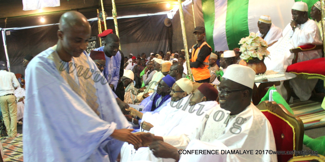 PHOTOS - Journées de prières du DAHIRA MOUTAHABINA FILAHI : Diamalaye dans la ferveur religieuse. Retour en Images PHOTOS - Journées de prières du DAHIRA MOUTAHABINA FILAHI : Diamalaye dans la ferveur religieuse. Retour en Images