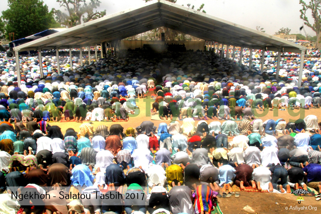 PHOTOS - NGÉKHOKH - Les Images de la Salatou Tasbih 2017 organisée par la famille d'El Hadj Elimane Sakho (rta) PHOTOS - NGÉKHOKH - Les Images de la Salatou Tasbih 2017 organisée par la famille d'El Hadj Elimane Sakho (rta)