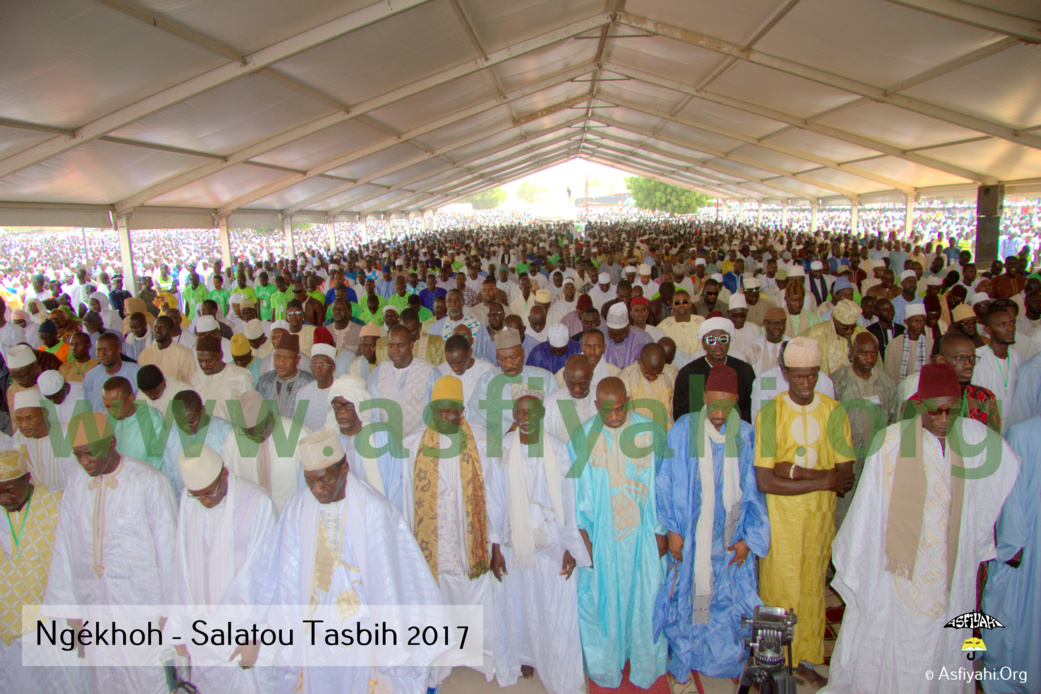 PHOTOS - NGÉKHOKH - Les Images de la Salatou Tasbih 2017 organisée par la famille d'El Hadj Elimane Sakho (rta) PHOTOS - NGÉKHOKH - Les Images de la Salatou Tasbih 2017 organisée par la famille d'El Hadj Elimane Sakho (rta)