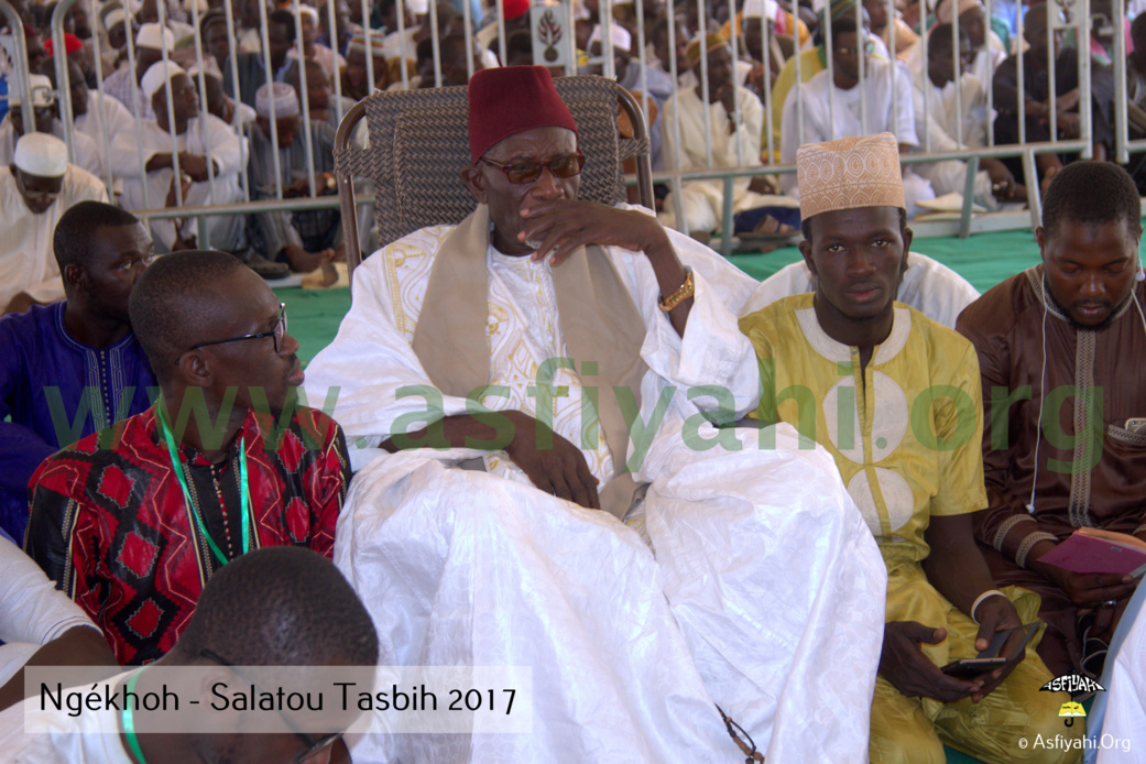 PHOTOS - NGÉKHOKH - Les Images de la Salatou Tasbih 2017 organisée par la famille d'El Hadj Elimane Sakho (rta) PHOTOS - NGÉKHOKH - Les Images de la Salatou Tasbih 2017 organisée par la famille d'El Hadj Elimane Sakho (rta)