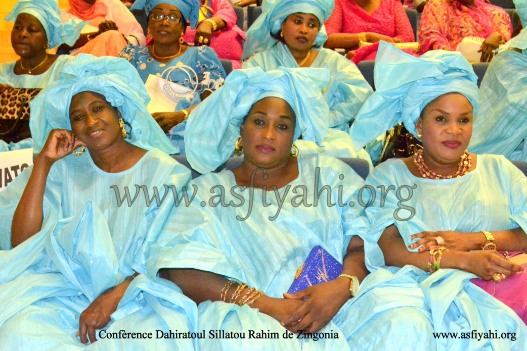 PHOTOS - ITALIE - BERGAMO : Les images de Conférence du Dahiratoul Sillatou Rahim de Zingonia