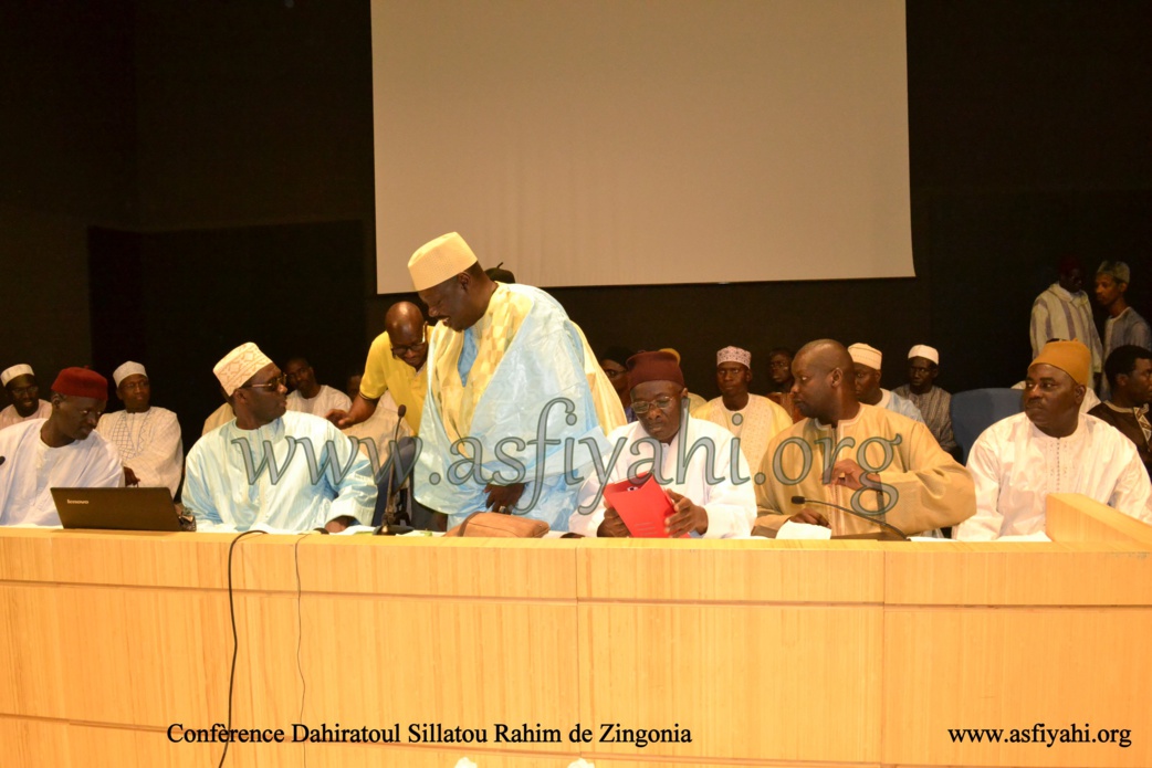 PHOTOS - ITALIE - BERGAMO : Les images de Conférence du Dahiratoul Sillatou Rahim de Zingonia