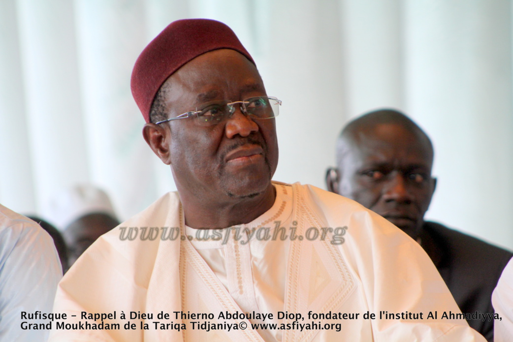 PHOTOS - Les images de la présentation de Condoléances du President Macky Sall chez Thierno Abdoulaye Diop, fondateur de l'institut Al Ahmadiyya