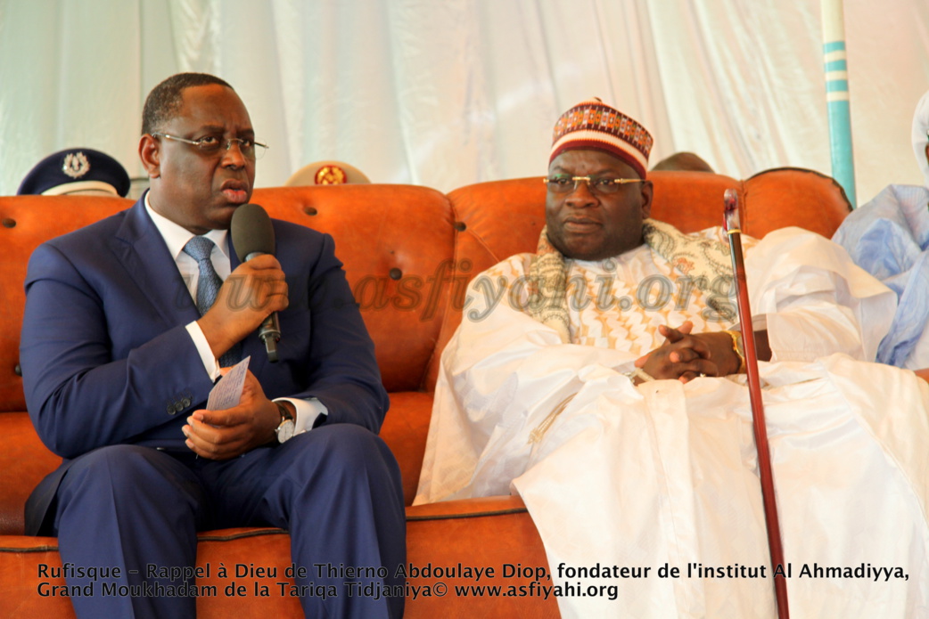 PHOTOS - Les images de la présentation de Condoléances du President Macky Sall chez Thierno Abdoulaye Diop, fondateur de l'institut Al Ahmadiyya