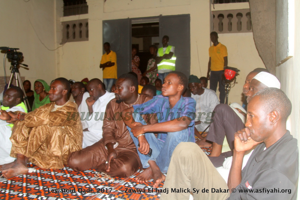 PHOTOS - Célébration de la nuit de la Leylatoul Qadr , édition 2017, à la Zawiya El Hadj Malick SY de Dakar 